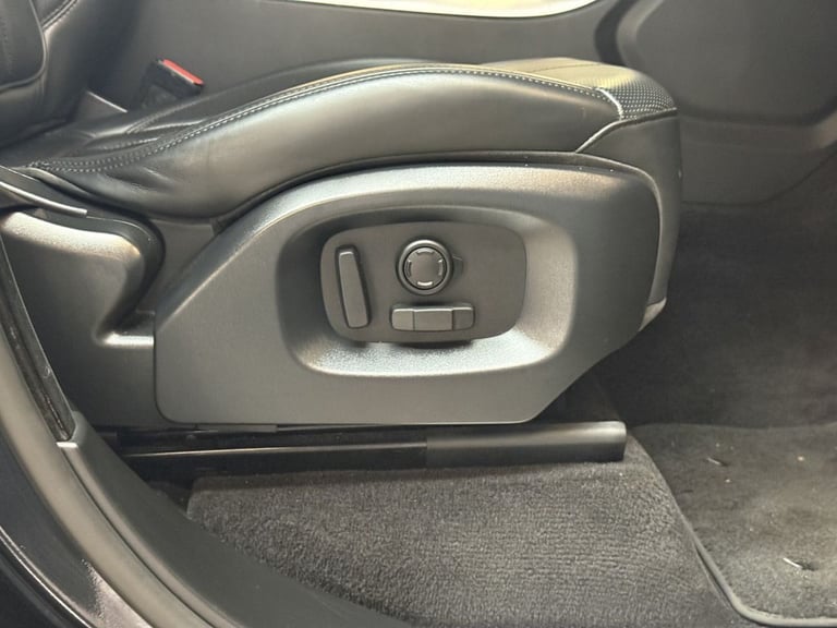 2015 Land Rover Range Rover Sport 3.0 SD V6 HSE SUV 5dr Diesel Auto 4WD Euro 6 (s/s) (306 ps) EST...