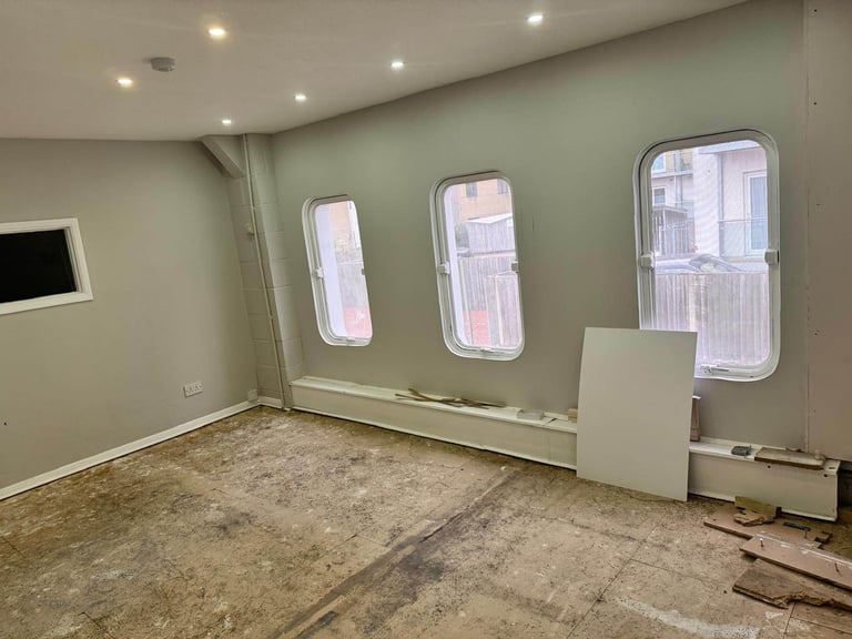 PRE-LETTING OPPORTUNITY! Brand New Office Space/ Beauty Room Near Brentwood Station - From £500pcm! 