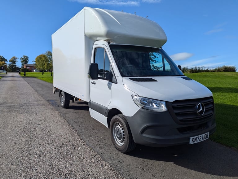  MERCEDES-BENZ SPRINTER 3.5t Progressive Luton Tail Lift