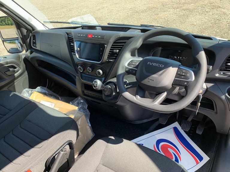 Iveco Daily 35S14 Curtainsider 2.3ltr 140bhp 6- Speed Manual