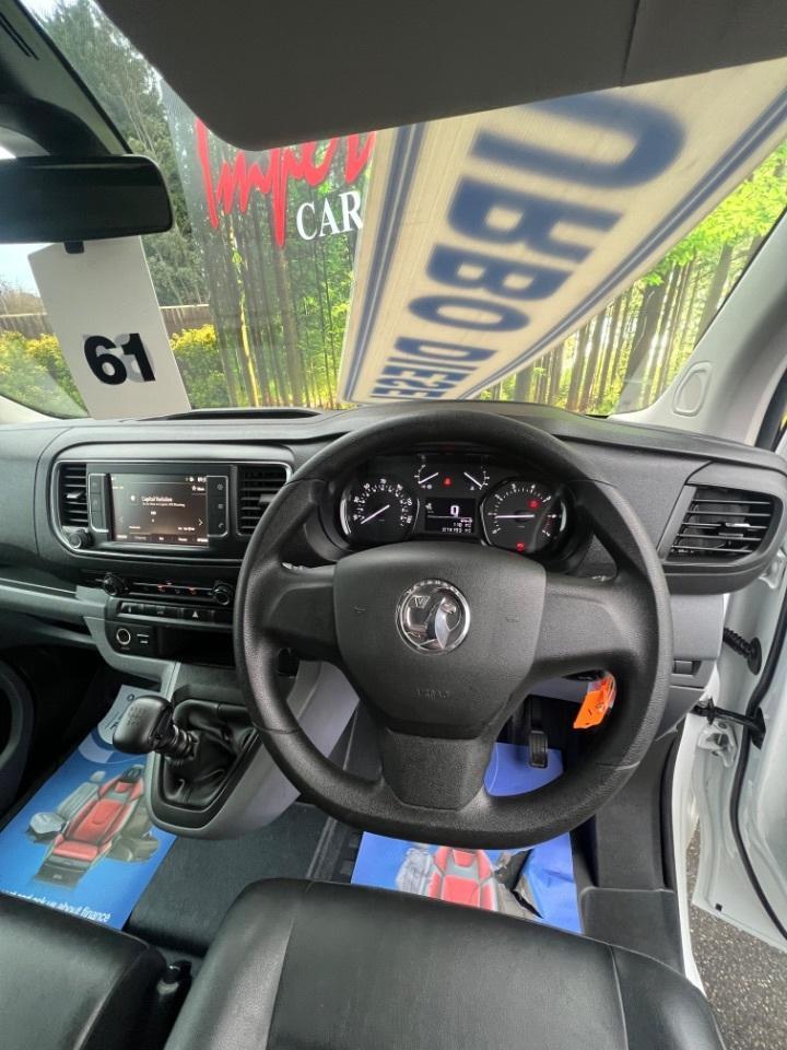 2021 Vauxhall Vivaro 2900 1.5d 100PS Dynamic H1 Van 5 door Panel Van 