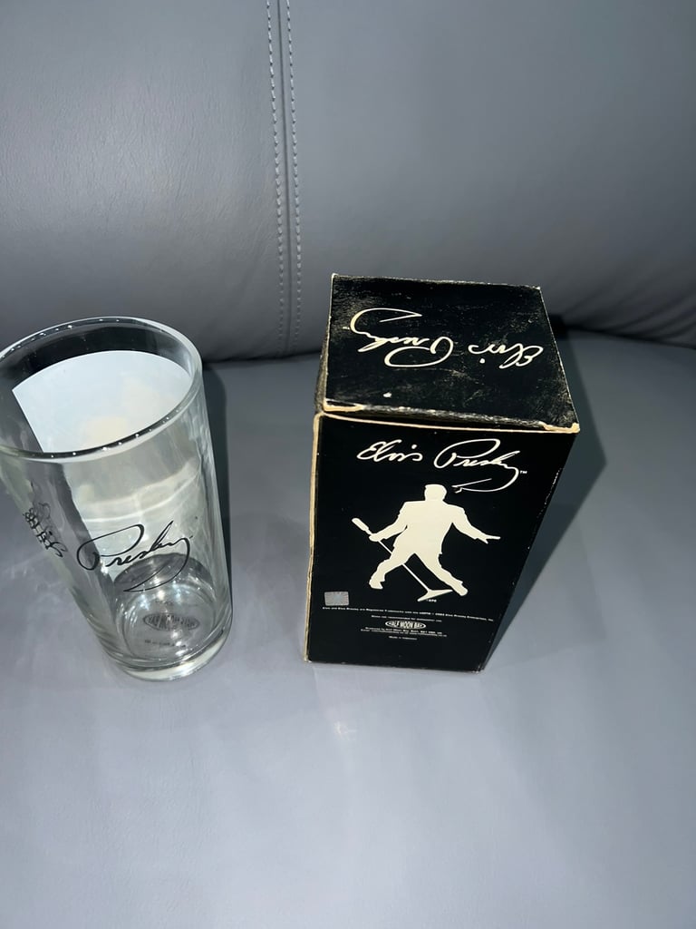 Elvis Presley glass with his signature 