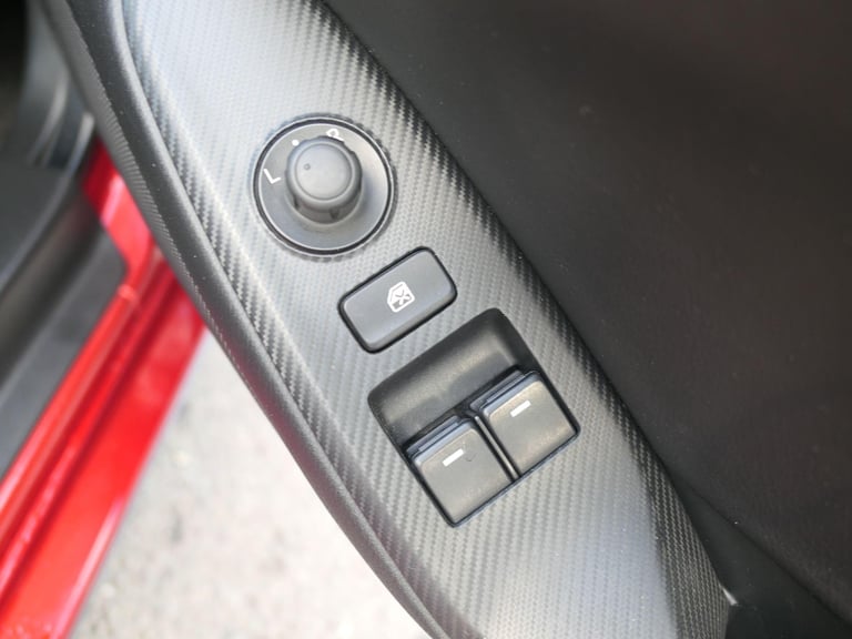 2017 Mazda MX-5 1.5 SKYACTIV-G Sport Nav Convertible 2dr Petrol Manual Euro 6 (131 ps) CONVERTIBL...