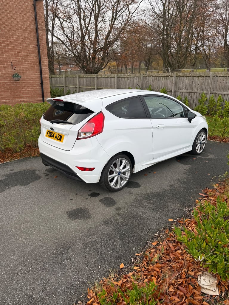 Ford, FIESTA, Hatchback, 2014, Manual, 998 (cc), 3 doors