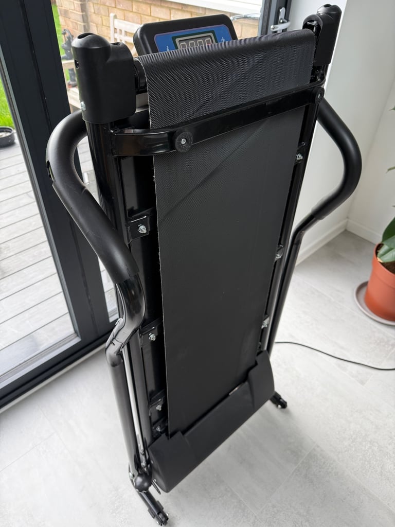 Confidence Fitness Treadmill