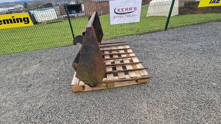 Tractor front loader dung graipe muck fork 