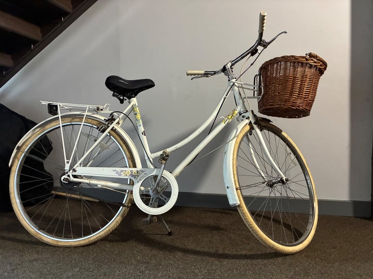 Vintage RALEIGH ‘Caprice’ Bike - With Basket, Lock and New Lights