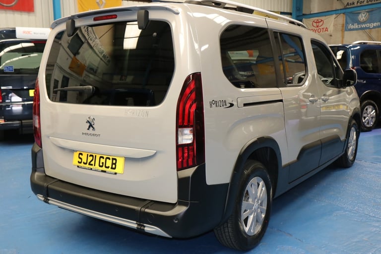 PEUGEOT RIFTER Petrol Auto WAV Automatic Mobility 