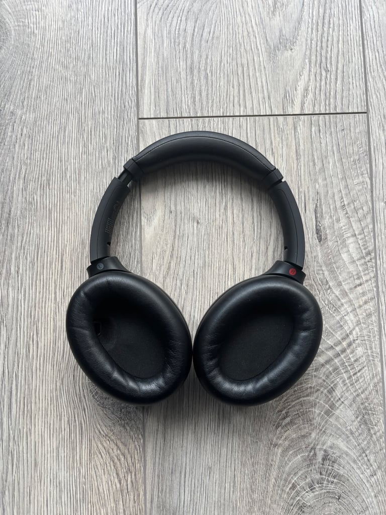 ****REDUCED**** Sony WH-1000XM4 Bluetooth Noise Cancelling Headphones 