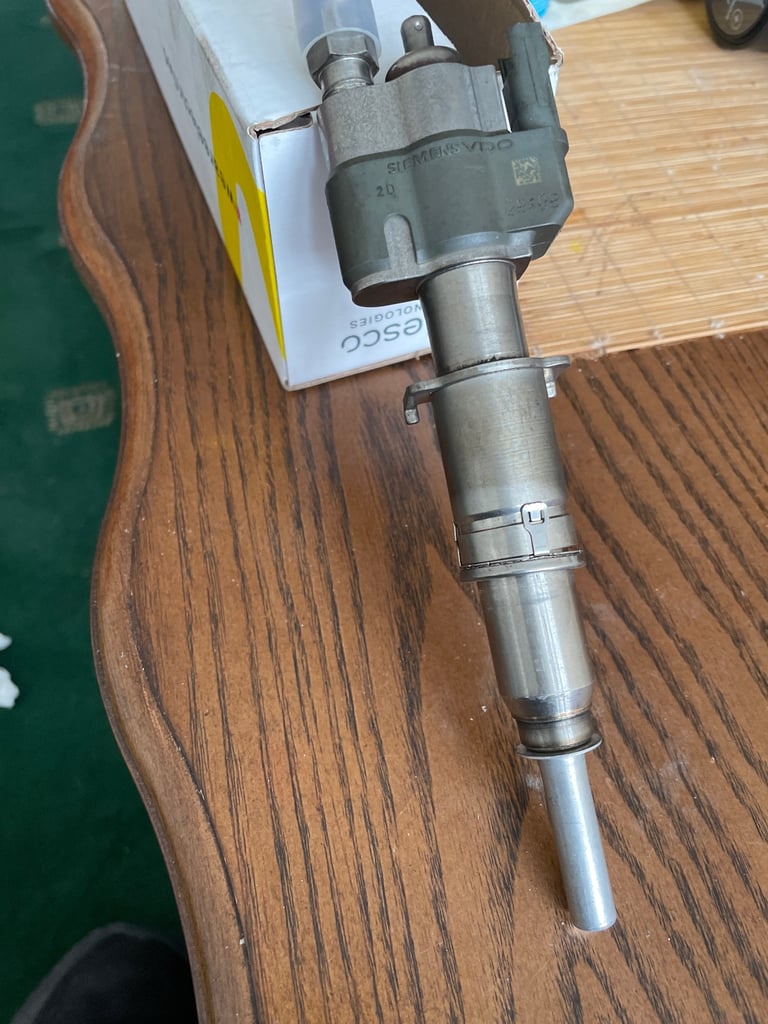 Fuel injector bmw 3 petrol 318
