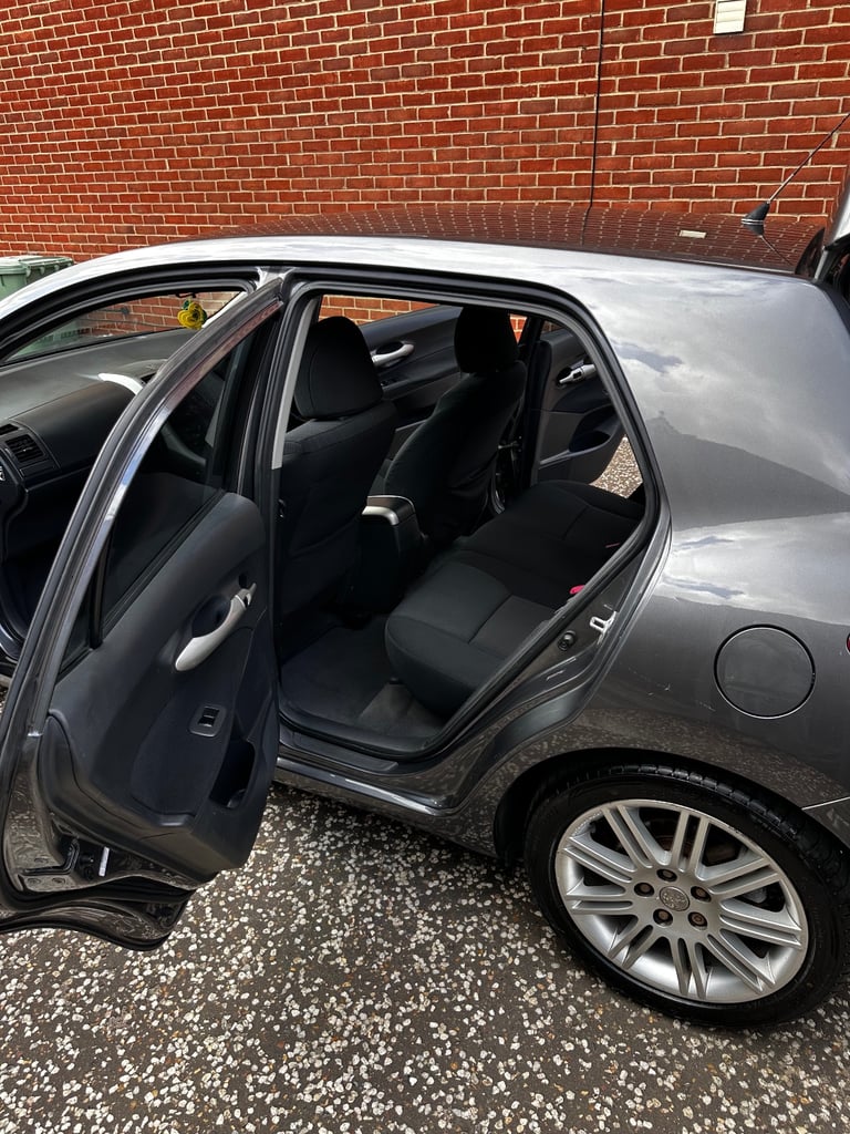 Toyota, AURIS, Hatchback, 2008, Manual, 1998 (cc), 5 doors