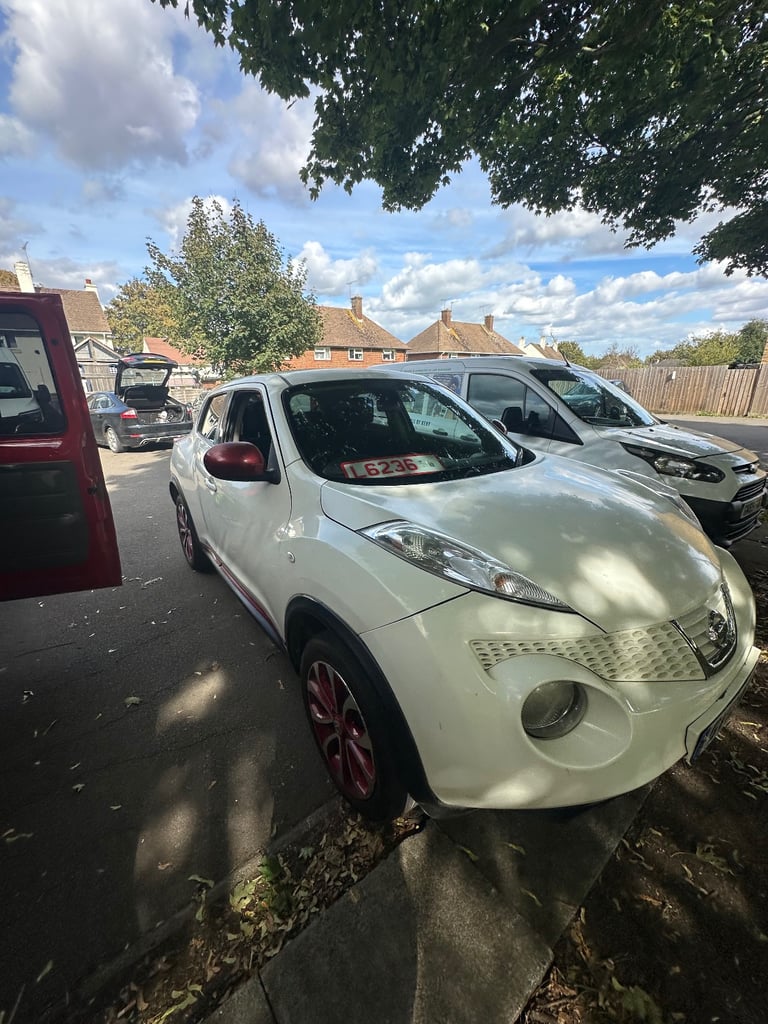 Nissan, JUKE, Hatchback, 2012, Manual, 1461 (cc), 5 doors
