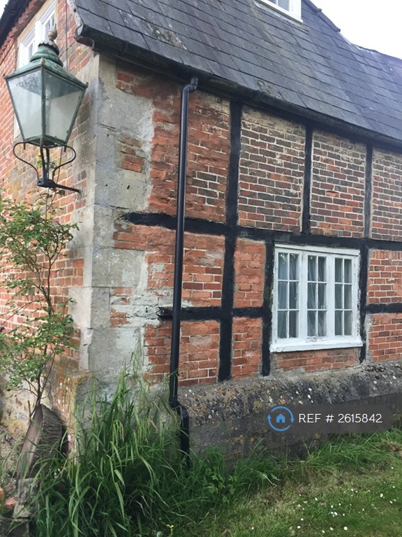 Studio flat in Heddington, Calne, SN11 (#2615842)