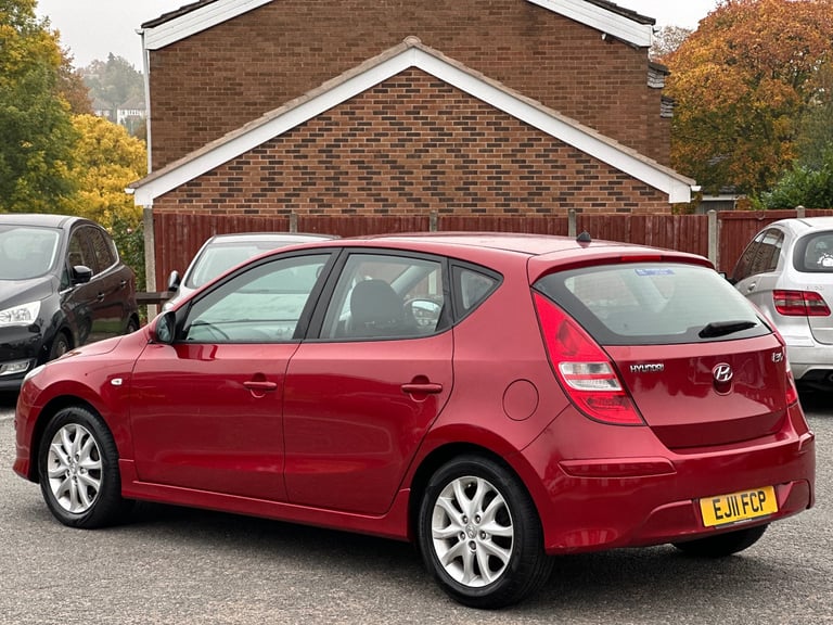 Hyundai, I30, Hatchback, 2011, Manual, 1396 (cc), 5 doors With Full Service History 