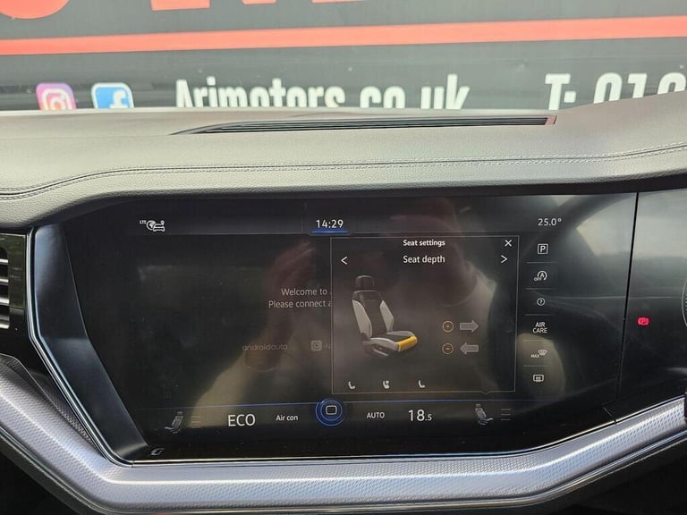 2019 Volkswagen Touareg 3.0 V6 TSI 4Motion R-Line Tech 5dr Tip Auto ESTATE PETROL Automatic