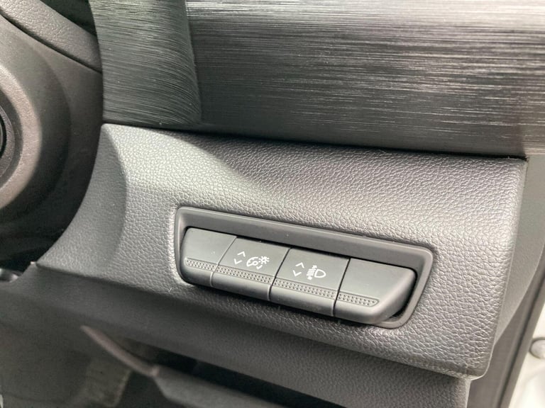 2023 Nissan Primastar 2.0 dCi 30 Tekna Panel Van 5dr Diesel Manual L1 H1 Euro 6 (s/s) (110 ps) PA...