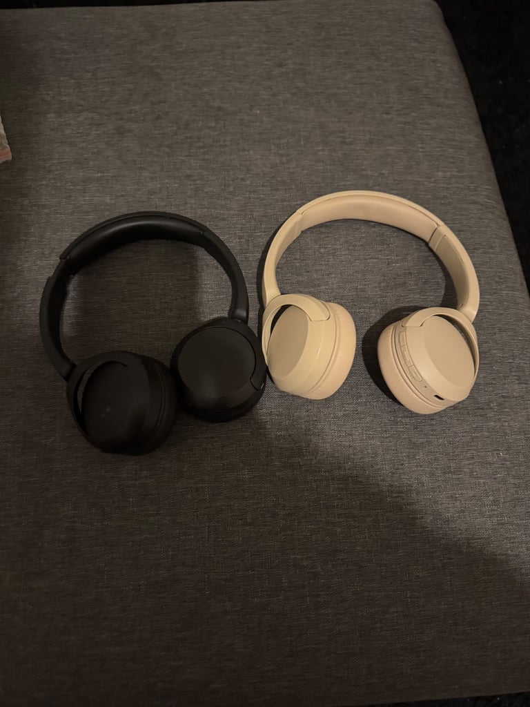 Head phone lot 