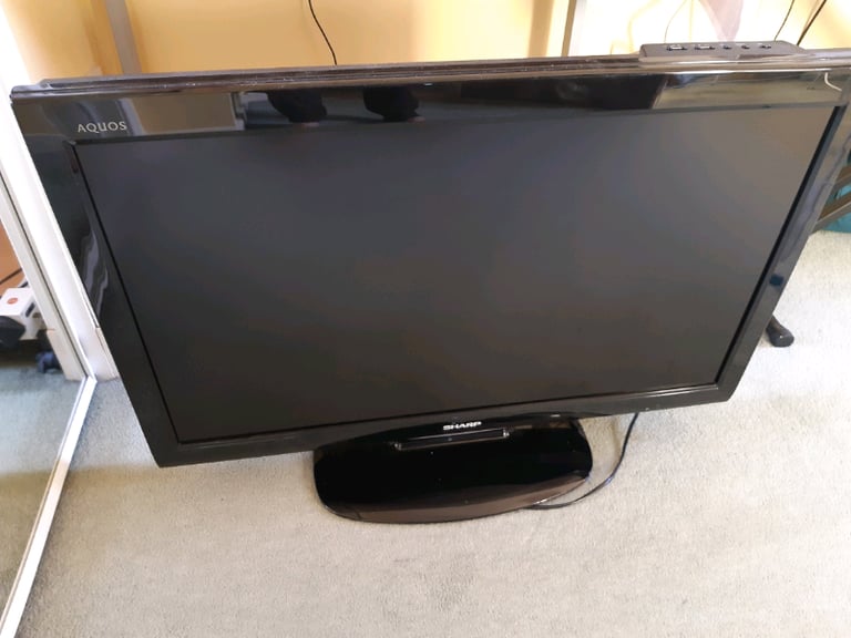 image for 32 inch SHARP TV