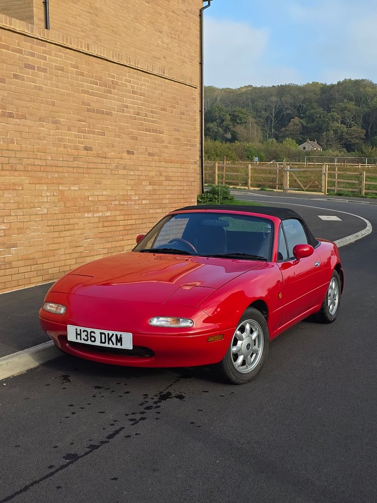 image for Mazda MX-5, Convertible, 1990, Manual, 1.6, Matching hard top