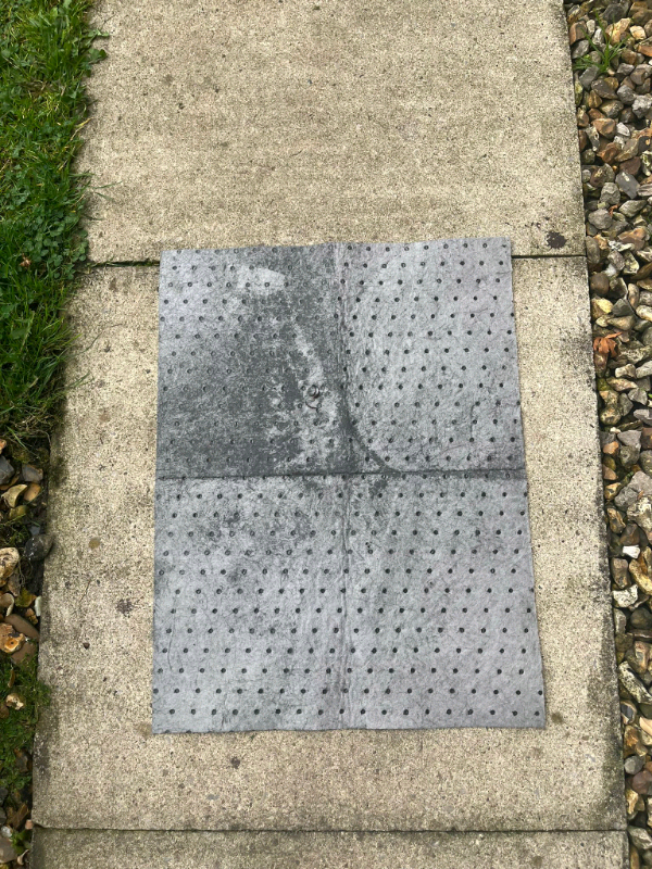 Absorbent spill mats