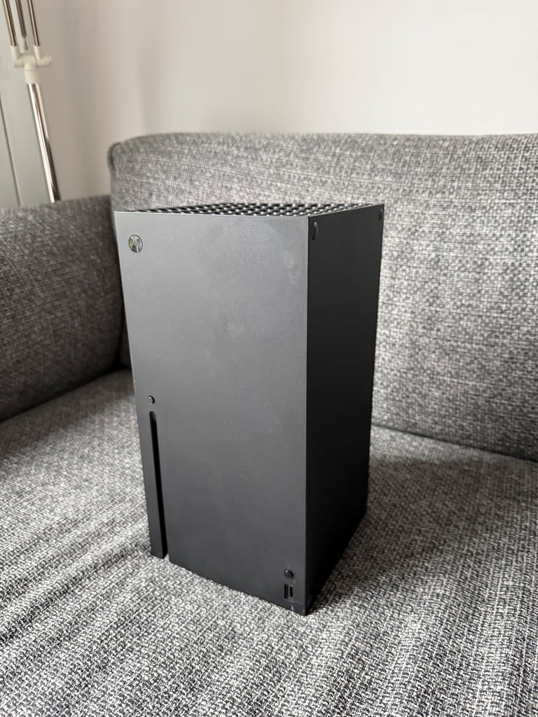 Xbox Series X Bundle With Elite Controller