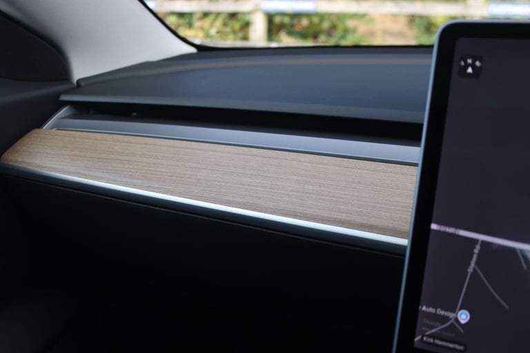2020 Tesla Model 3 Performance AWD 4dr [Performance Upgrade] Auto SALOON ELECTRIC Automatic