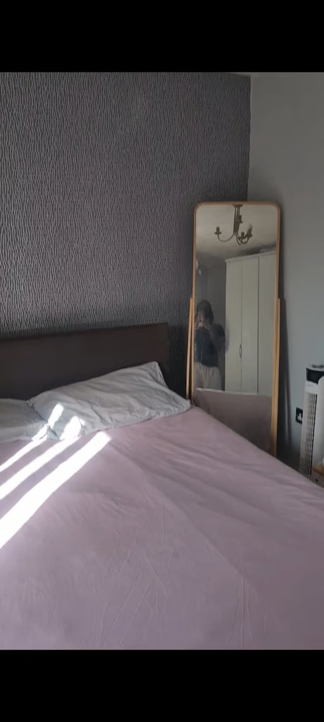 Spacious & Cosy Double Room For Rent AT RM7 0YY