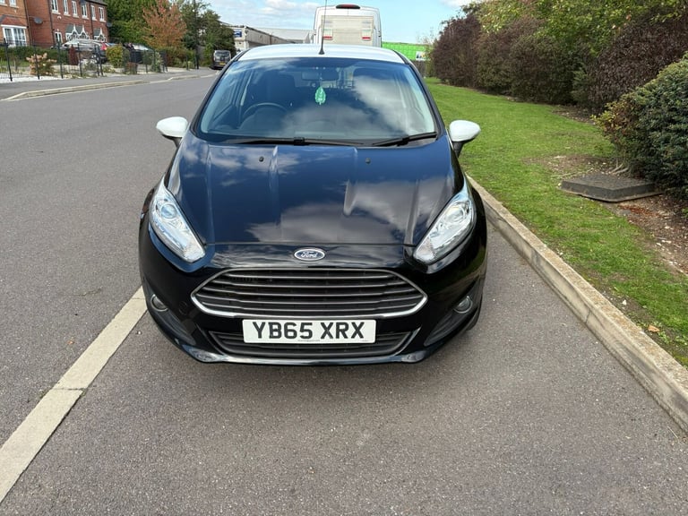 2015 Ford Fiesta 1.0 EcoBoost Zetec Black 3dr HATCHBACK Petrol Manual