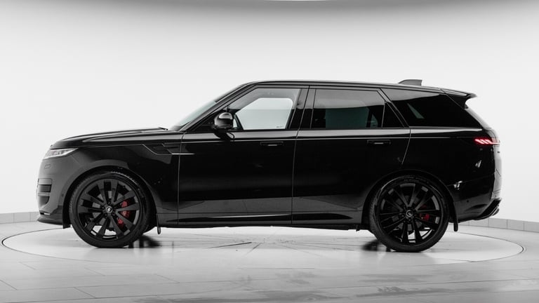 2024 Land Rover Range Rover Sport (24 Reg) 3.0 D300 Dynamic SE (Black Pack) Estate Diesel Automatic