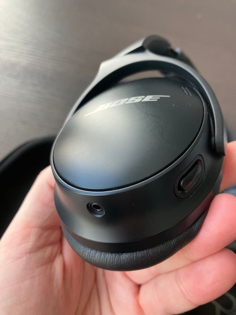 Bose QuietComfort 45 QC45 Noise Cancelling Wireless Over-Ear Headphones - Black