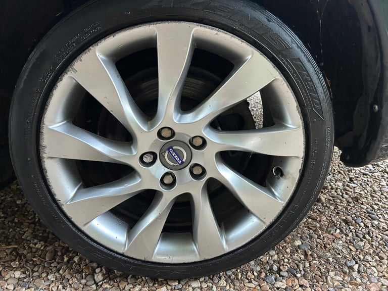 VOLVO V70 2.4 D5 SE Lux 2014