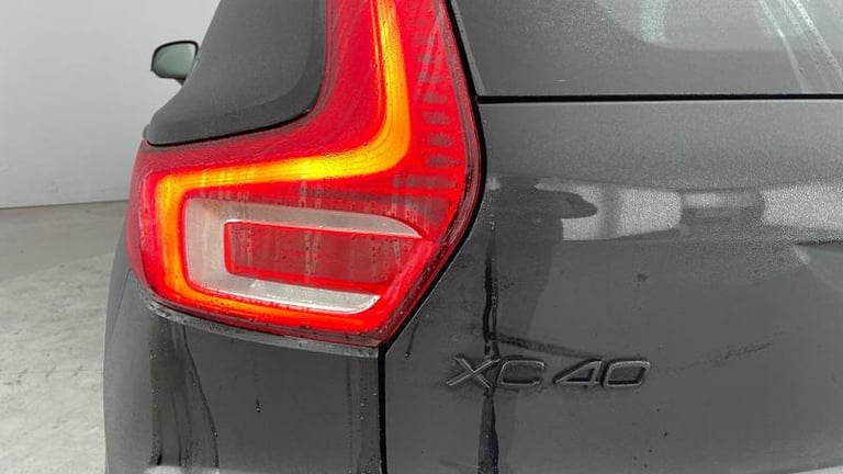 2025 Volvo XC40 Black Edition Plus B4 Mild hybrid Petrol Automatic SUV Hybrid Automatic