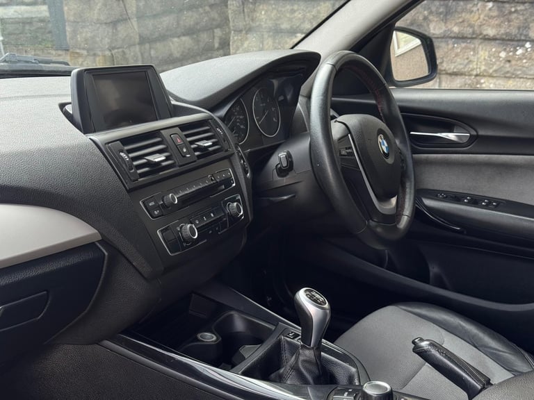 BMW, 1 SERIES, Hatchback, 2013, Manual, 1995 (cc), 5 doors