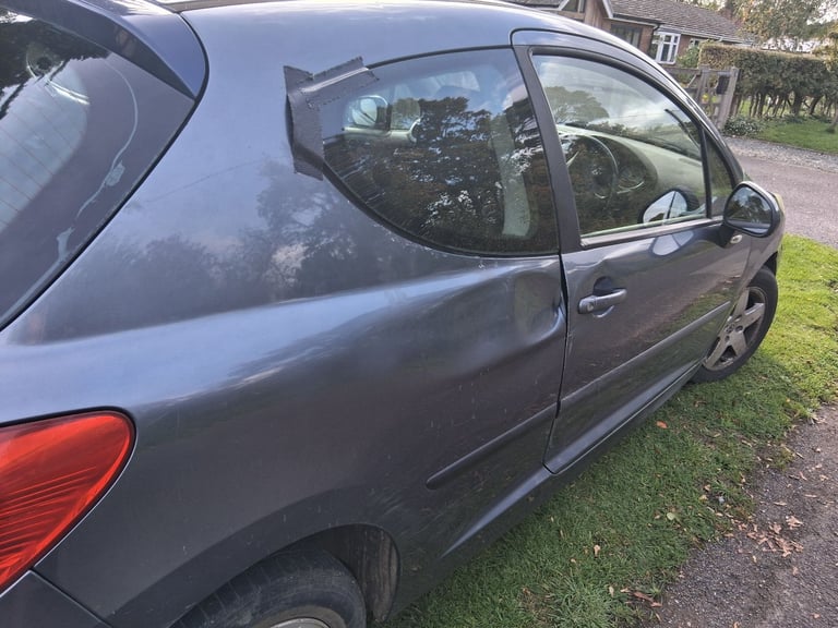 Peugeot 1.4 207, Hatchback, 2007, Manual, 3 doors
