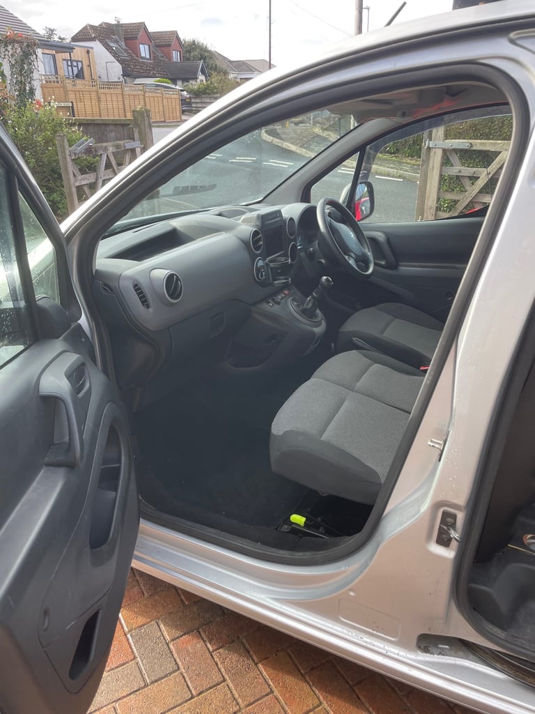 Peugeot, PARTNER, Panel Van, 2018, Manual, 1560 (cc)