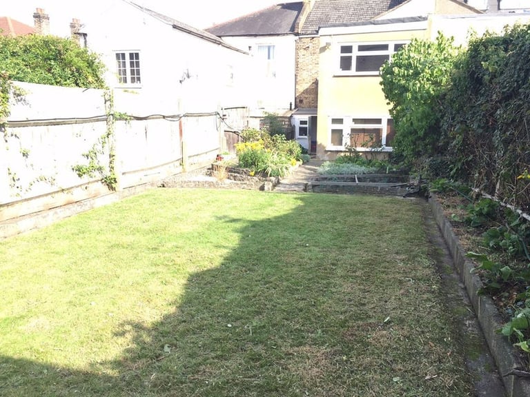 ✅ Double Room ☀️ Near Transport