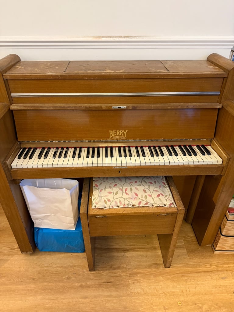 Free Piano
