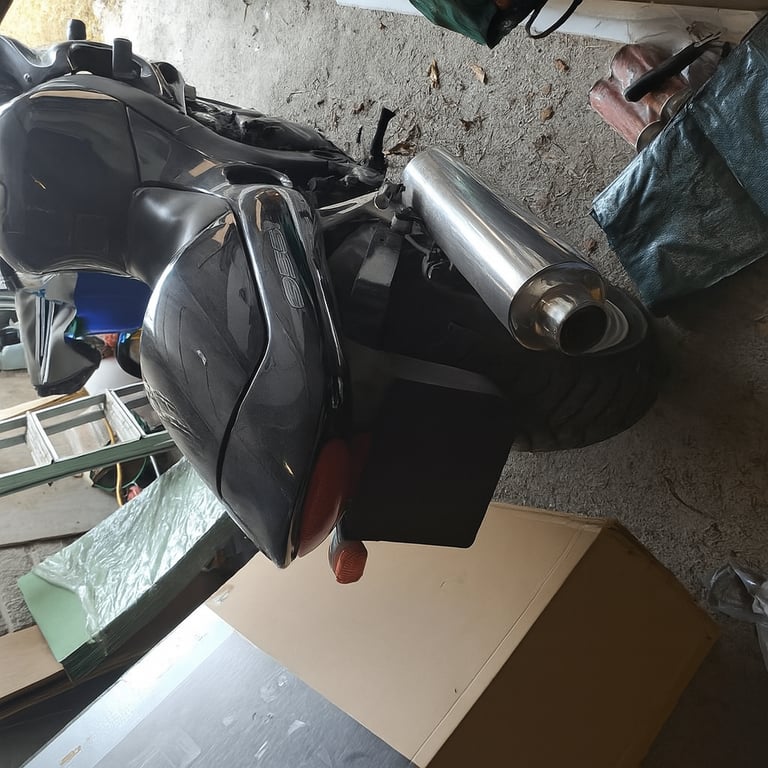 Triumph Sprint RS 