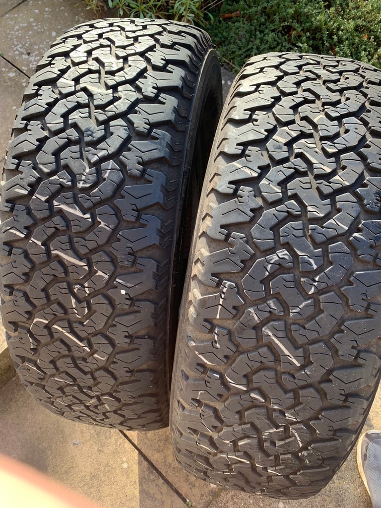 1 x 245/70/16. 107H part worn 