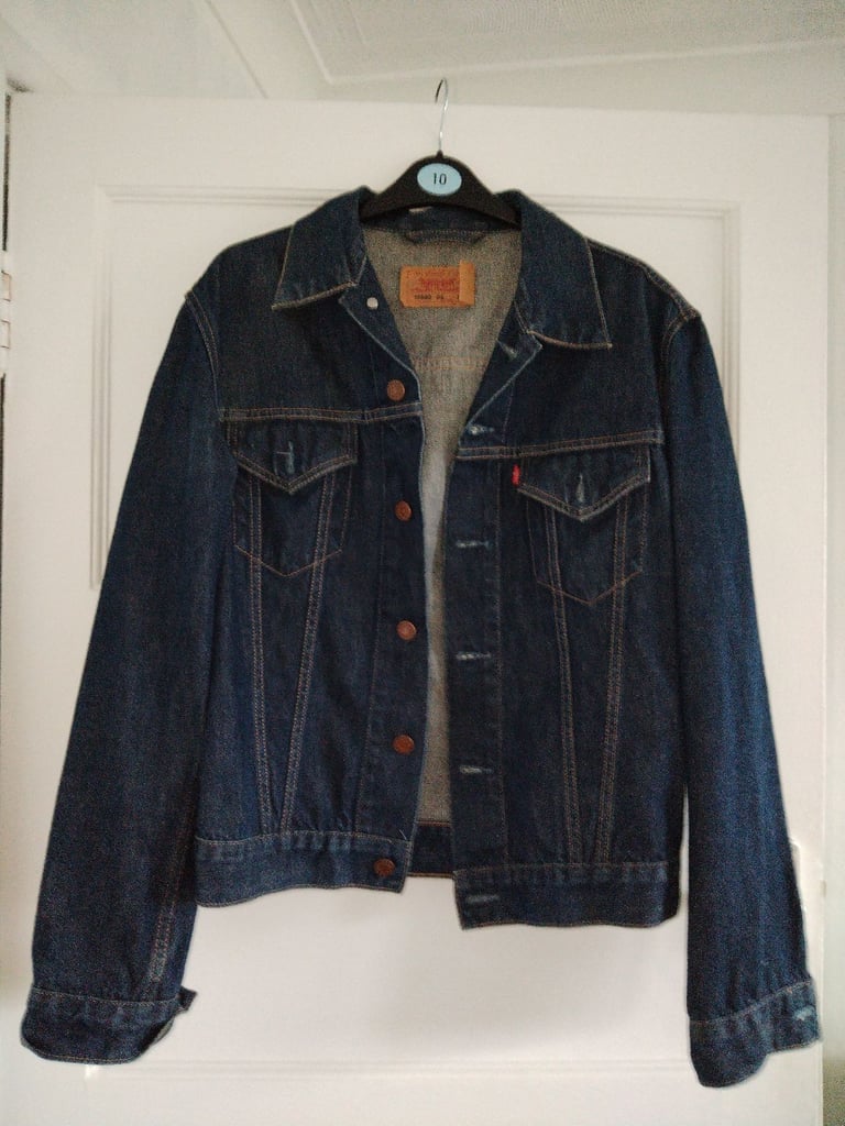 image for Mens Levi denim jacket size large 