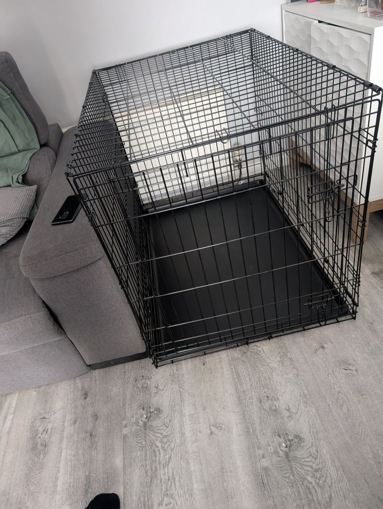 Dog crate 