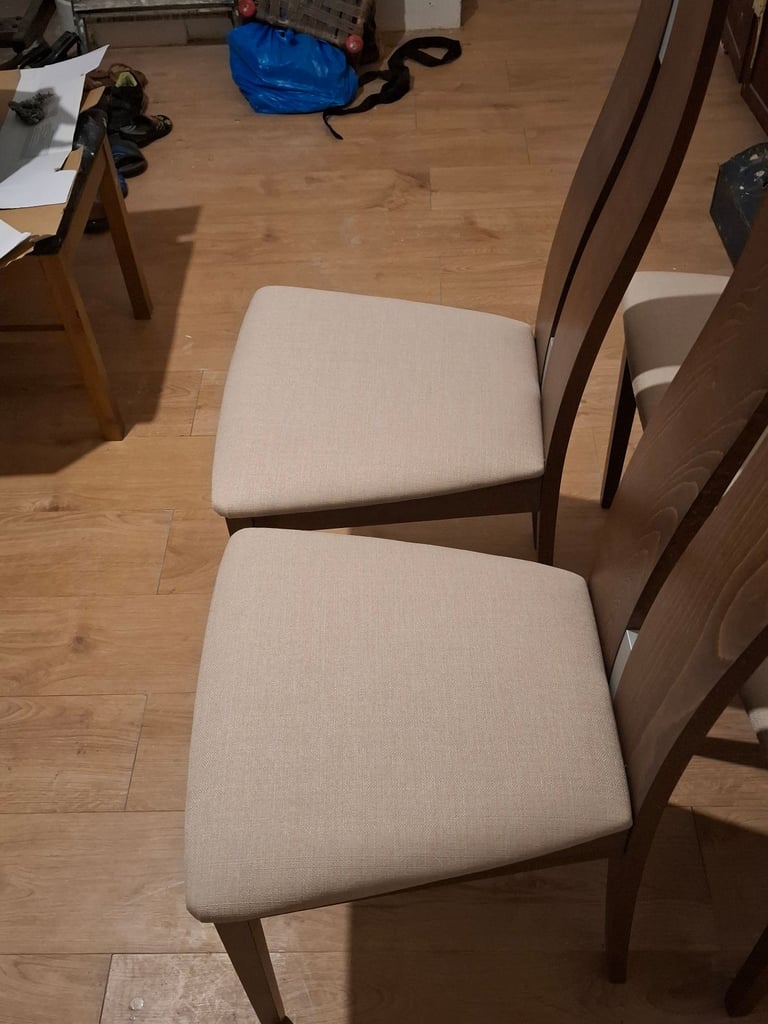 x4 Solid Wooden Dining Chairs (ALL 4 CHAIRS FOR £80) [SAME DAY DELIVERY AVAILABLE]