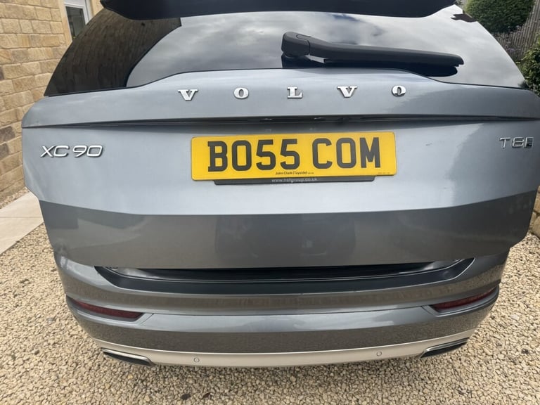 2018 Volvo XC90 T8 2.0 T8 TWIN ENGINE MOMENTUM PRO AWD 5DR Automatic 4x4 Petrol/Electric Automatic