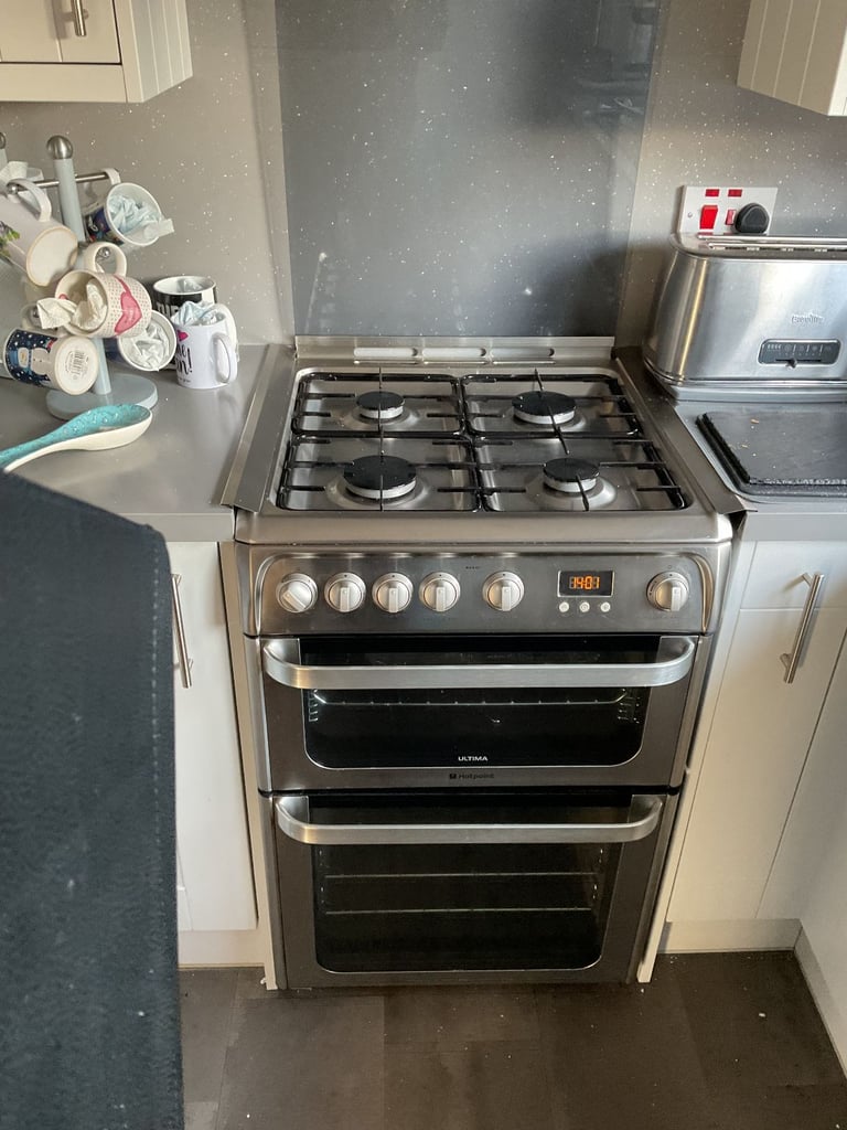 Hotpoint gas cooker