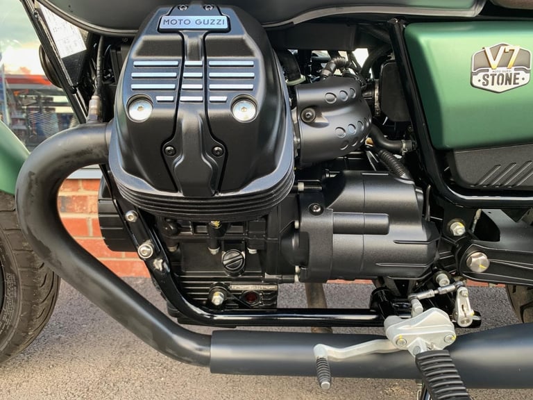 Moto Guzzi V7 CENTANARIO - ONE OWNER - 2 YEAR WARRANTY 