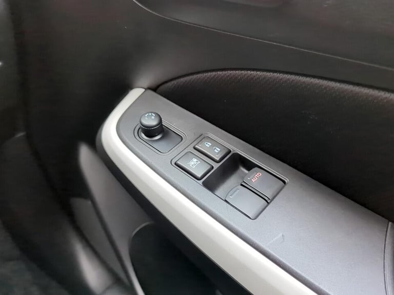 2022 Suzuki Swift 1.2 Dualjet MHEV SZ-L Euro 6 (s/s) 5dr HATCHBACK Petrol/Electric Hybrid Manual