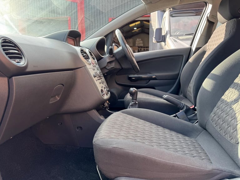 2013 Vauxhall Corsa 1.2 16V Energy Euro 5 5dr (A/C) HATCHBACK Petrol Manual