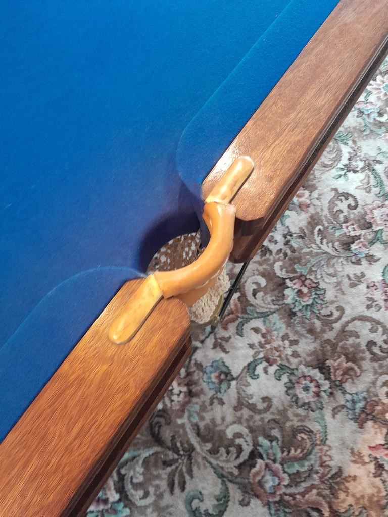 Snooker/Pool table