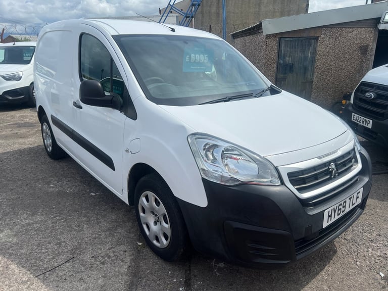 2019 Peugeot Partner 636 SE 67 Van Auto PANEL VAN Electric Automatic