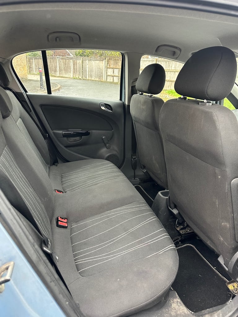 2008 Vauxhall Corsa SE Automatic 1.4L Petrol 69,000 Miles Full Service History 1YR NEW MOT  1 OWNER